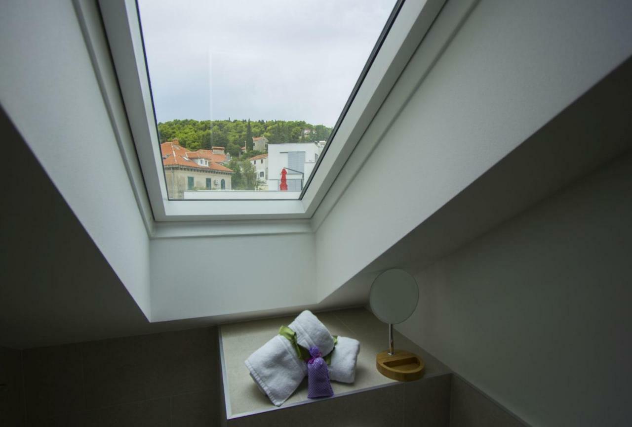 West Coast Luxury Apartman *